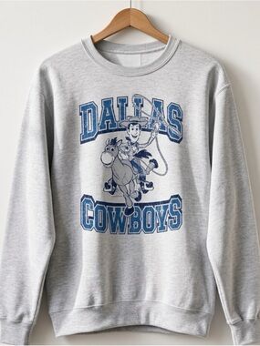 Disney Woody - NFL Dallas Cowboys Sweatshirt